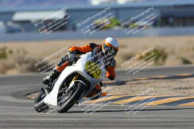 media/Feb-10-2024-CVMA (Sat) [[e9334563a5]]/Race 9 Amateur Supersport Middleweight/